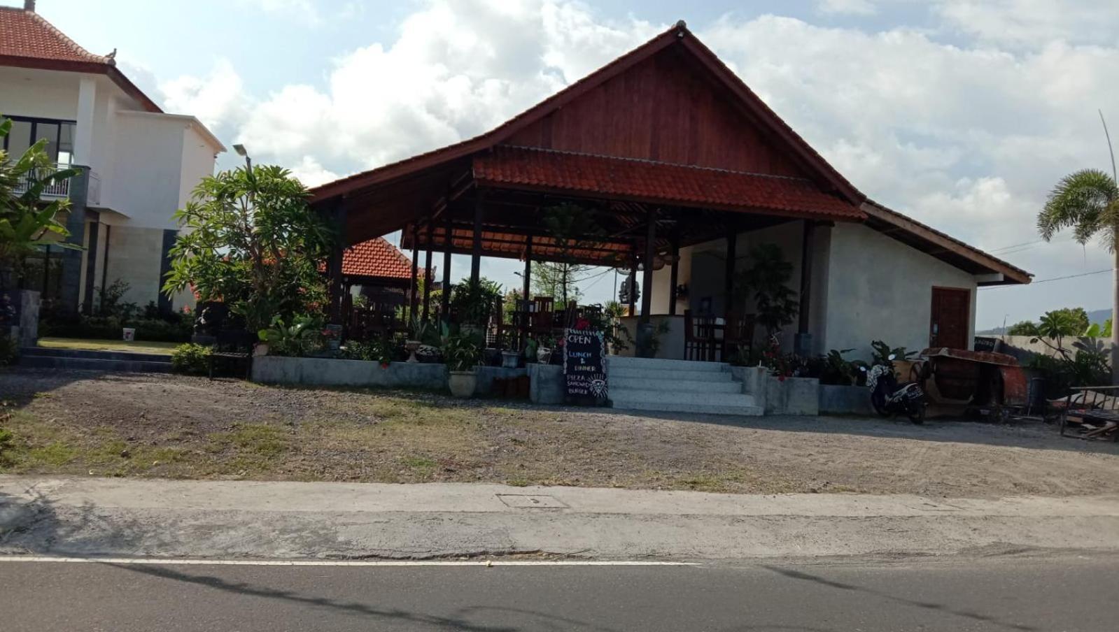 Limun Guesthouse Amlapura Exterior foto